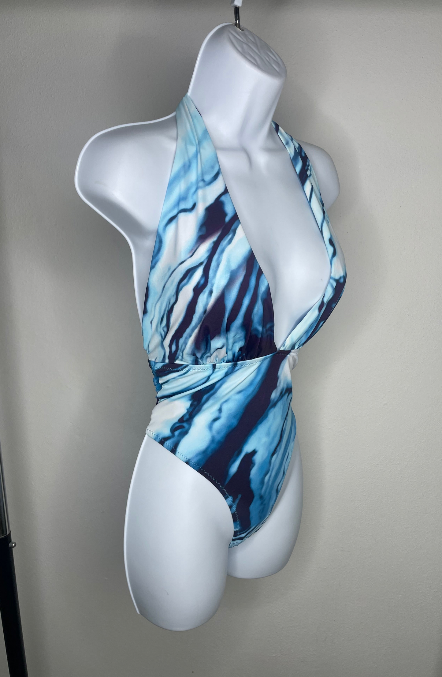 Peña Blanca 1-piece Swimsuit