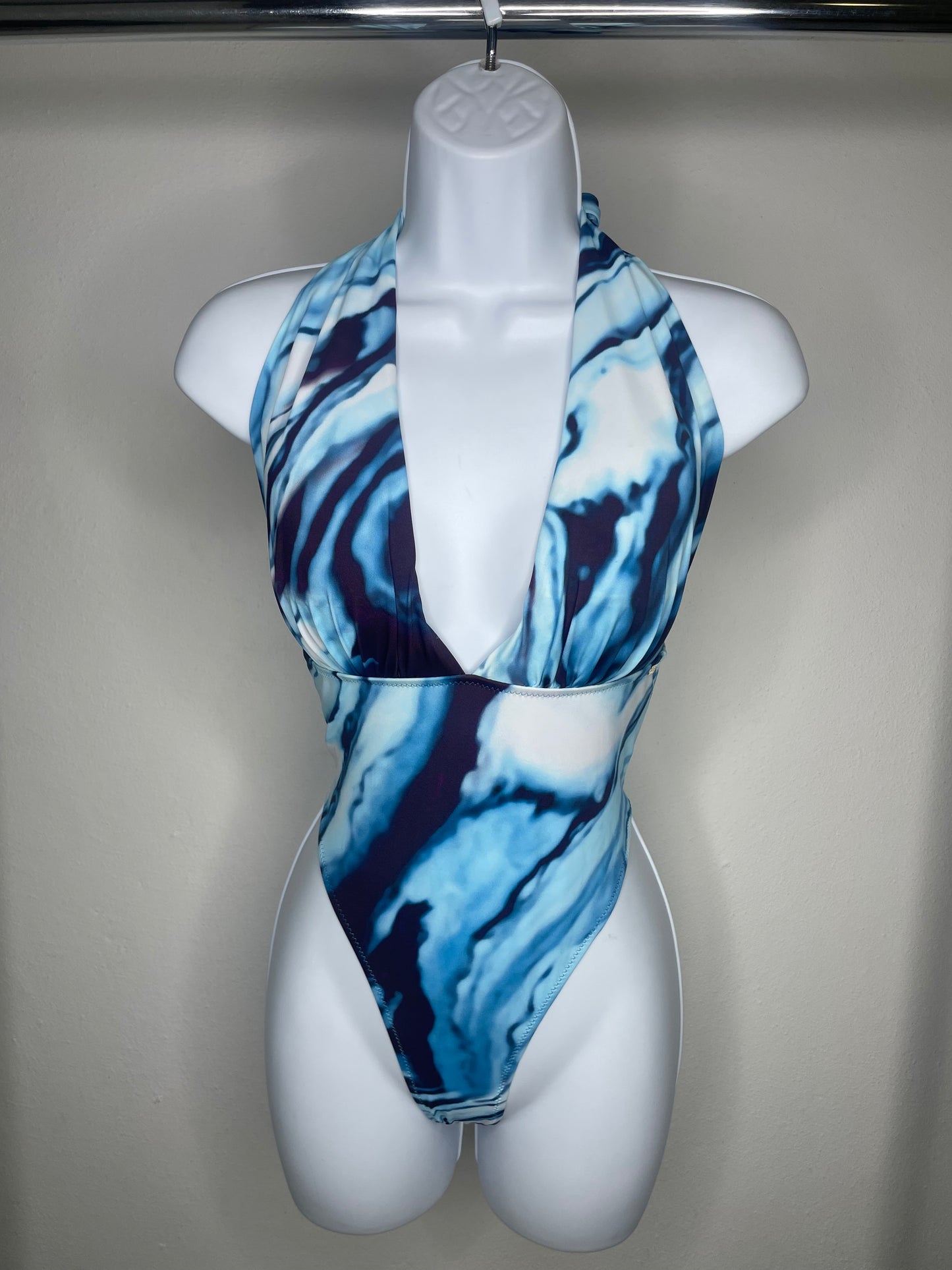 Peña Blanca 1-piece Swimsuit