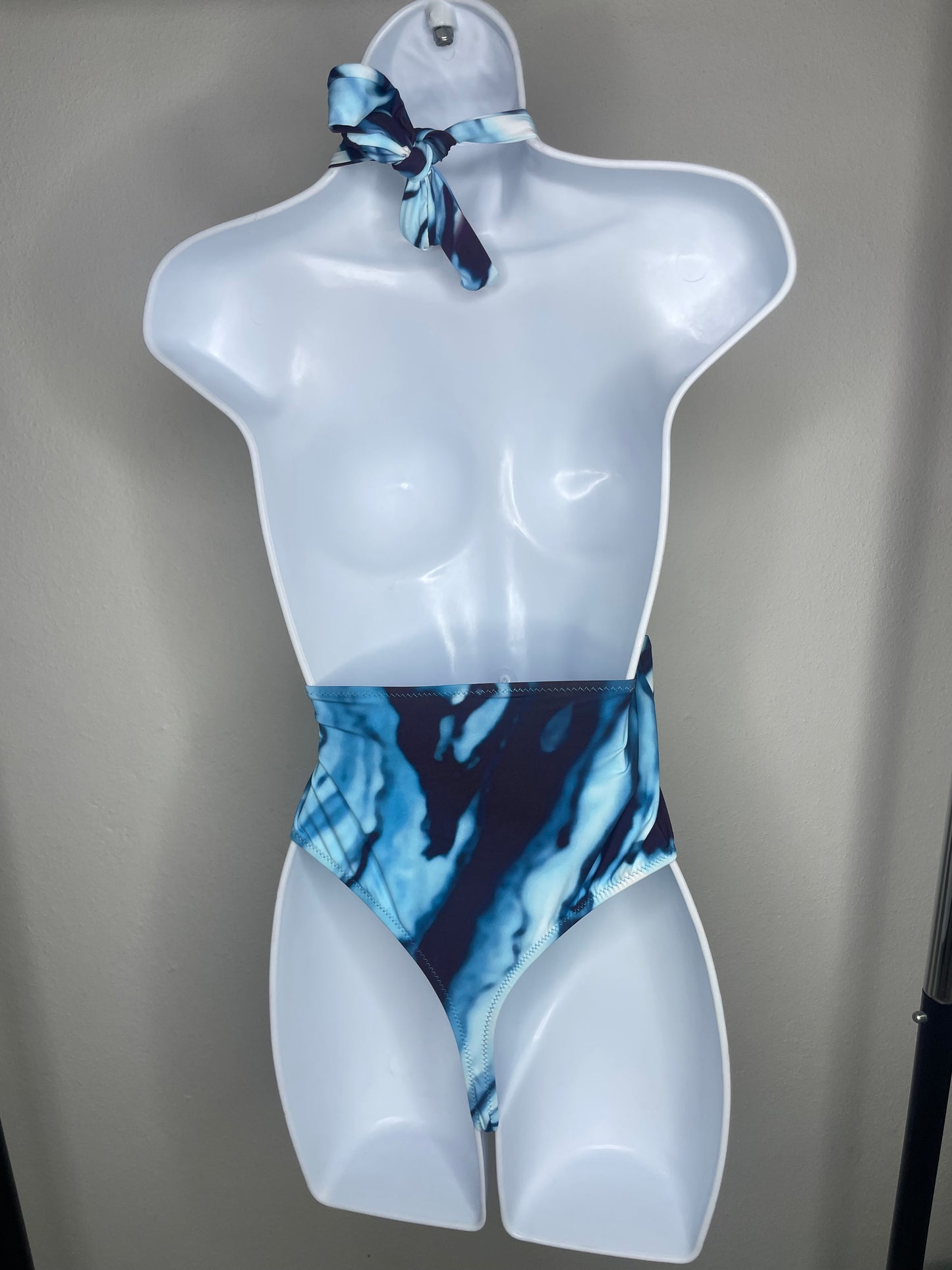 Peña Blanca 1-piece Swimsuit
