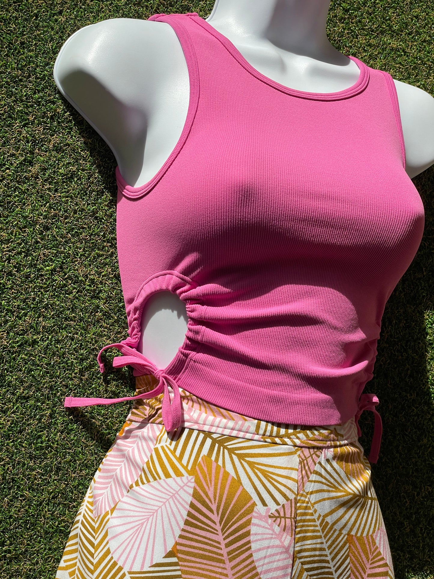 -Scrunched Open Sides Crop Top