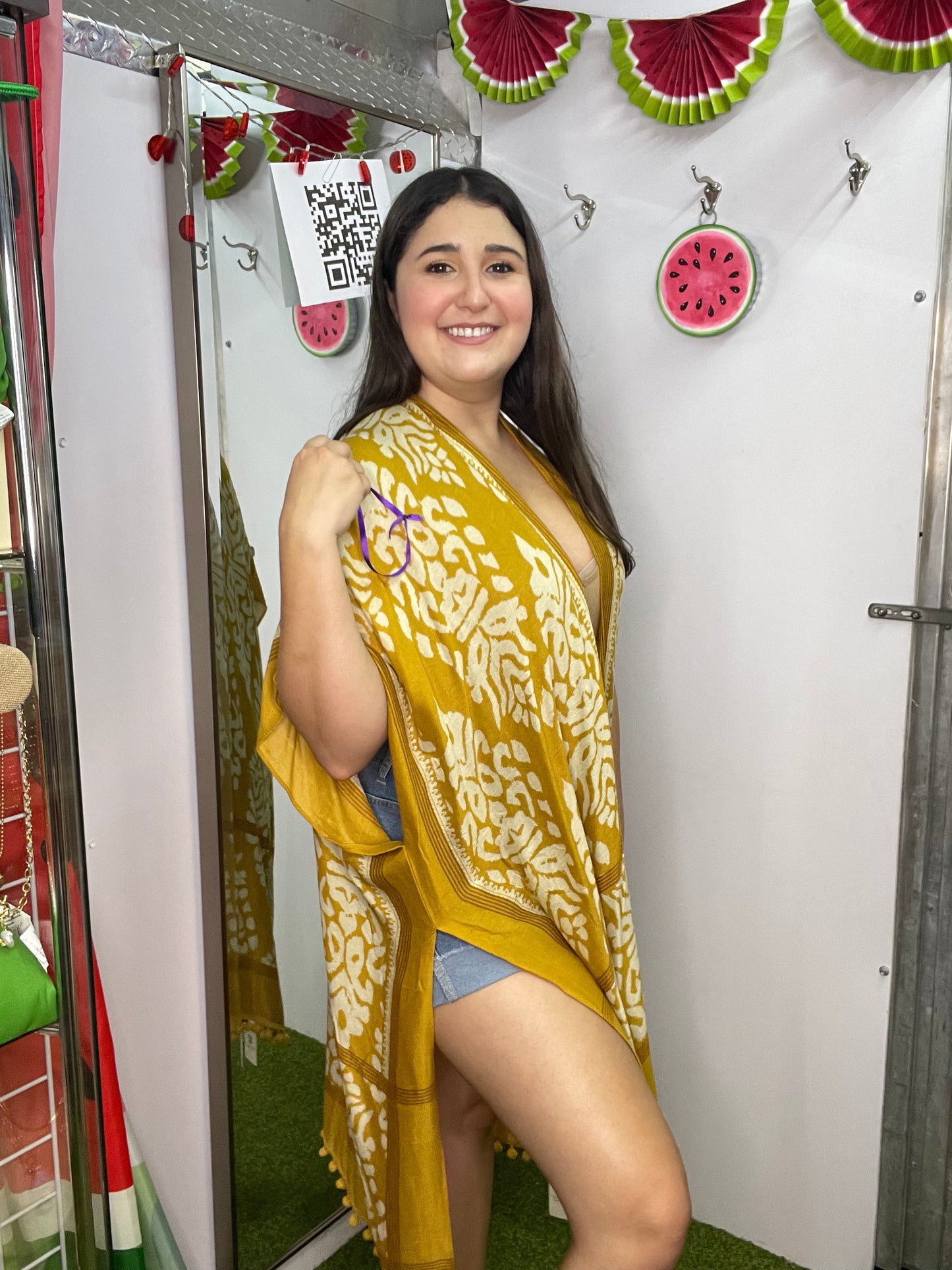 Kimono with pompom