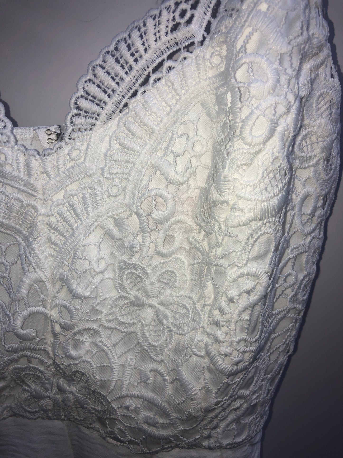 White flowers rompers