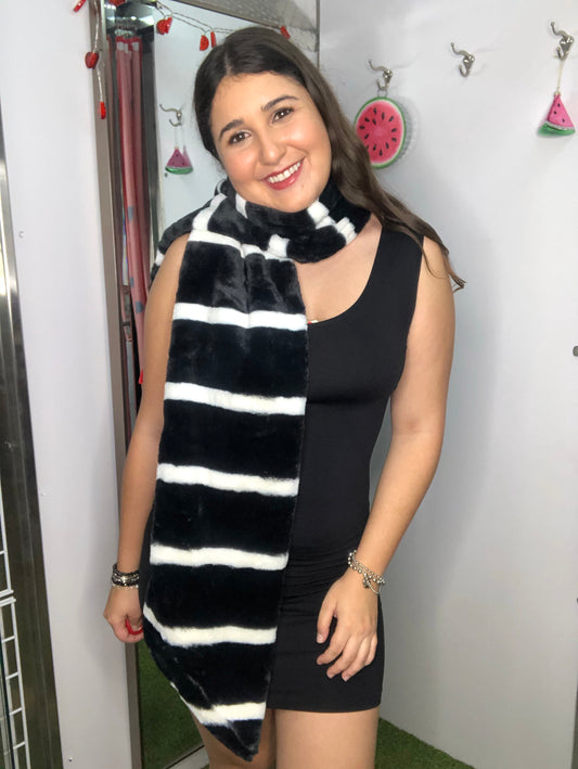 S0056: Bufanda peluda